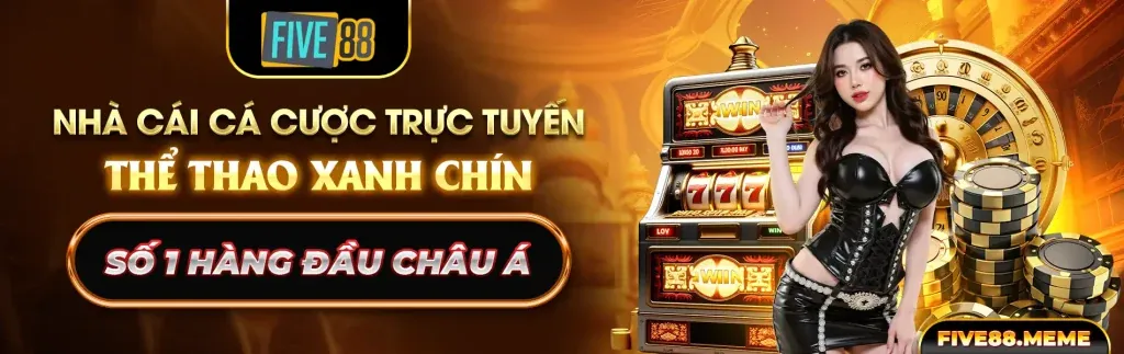 Người chia bài trực tiếp chuyên nghiệp tại sòng bạc Kubet777 nhà cái
